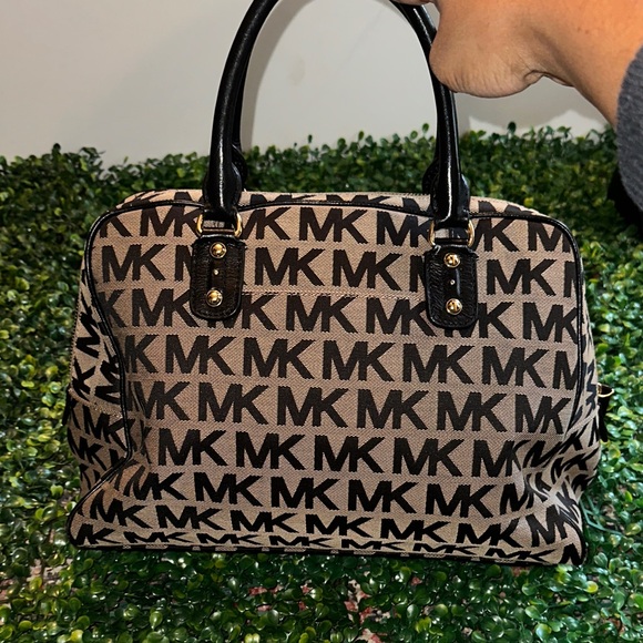 Michael Kors Signature Black and Tan Satchel - Picture 4 of 5